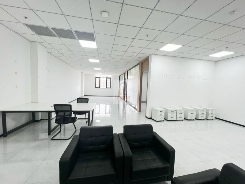 新华创新产业园（首农双创中心大厦）