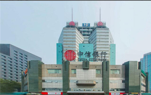 投资广场