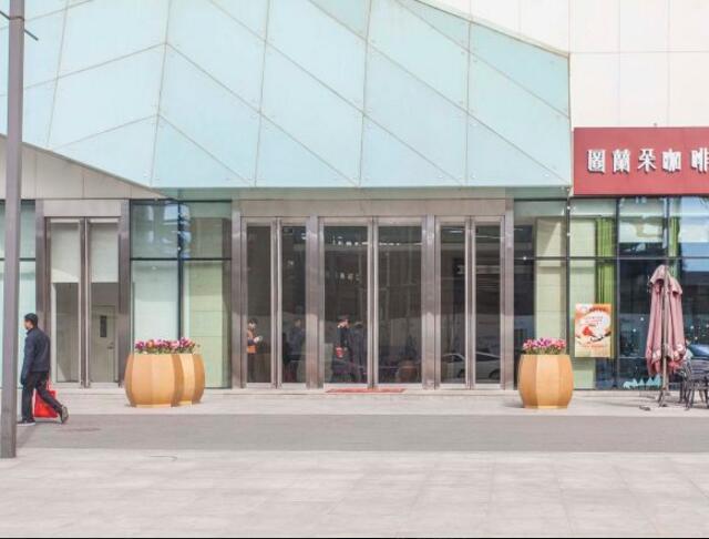 北京ONE综合体楼1
