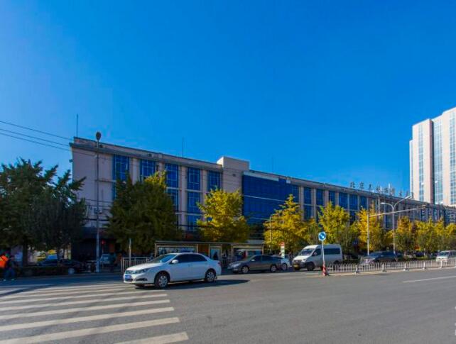1047_1.jpg